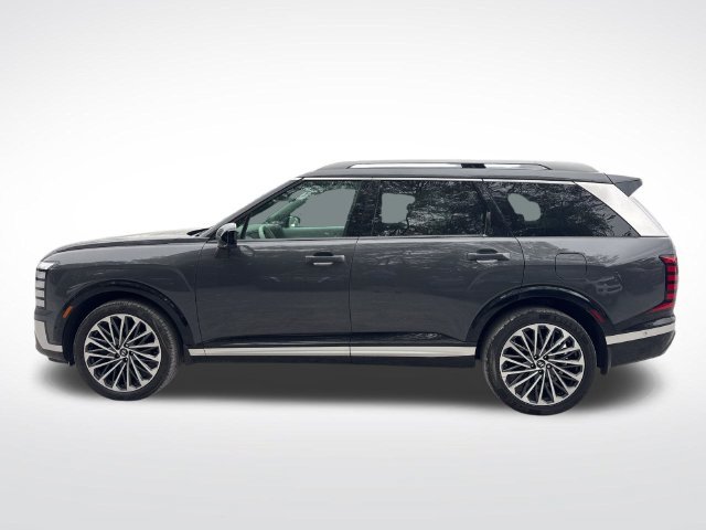 Used 2026 Hyundai Palisade Limited FWD image 2