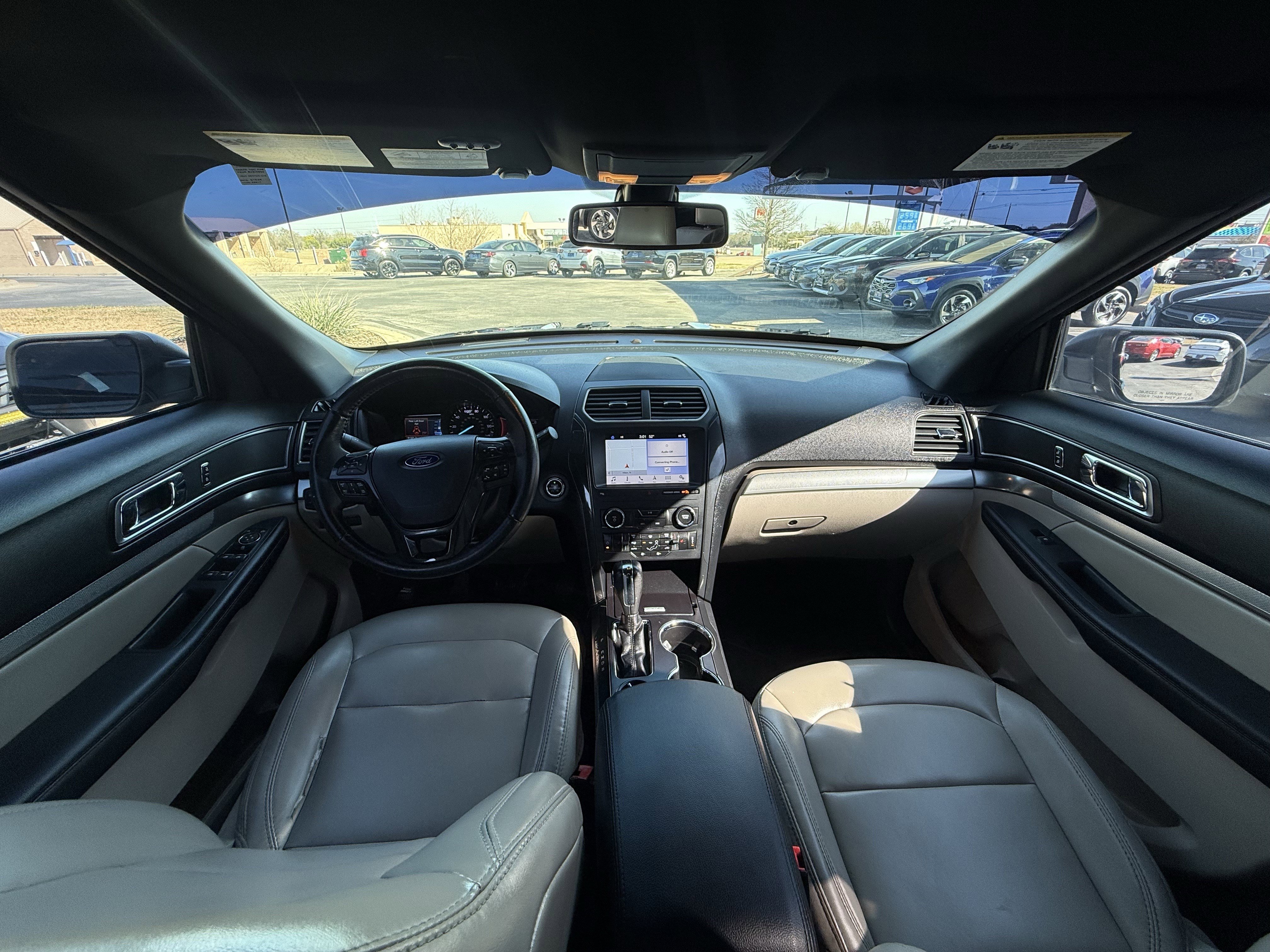 Used 2019 Ford Explorer XLT w/ Equipment Group 202A image 24