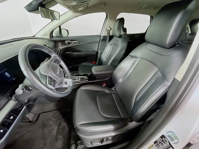 Used 2023 Kia Sportage EX image 22