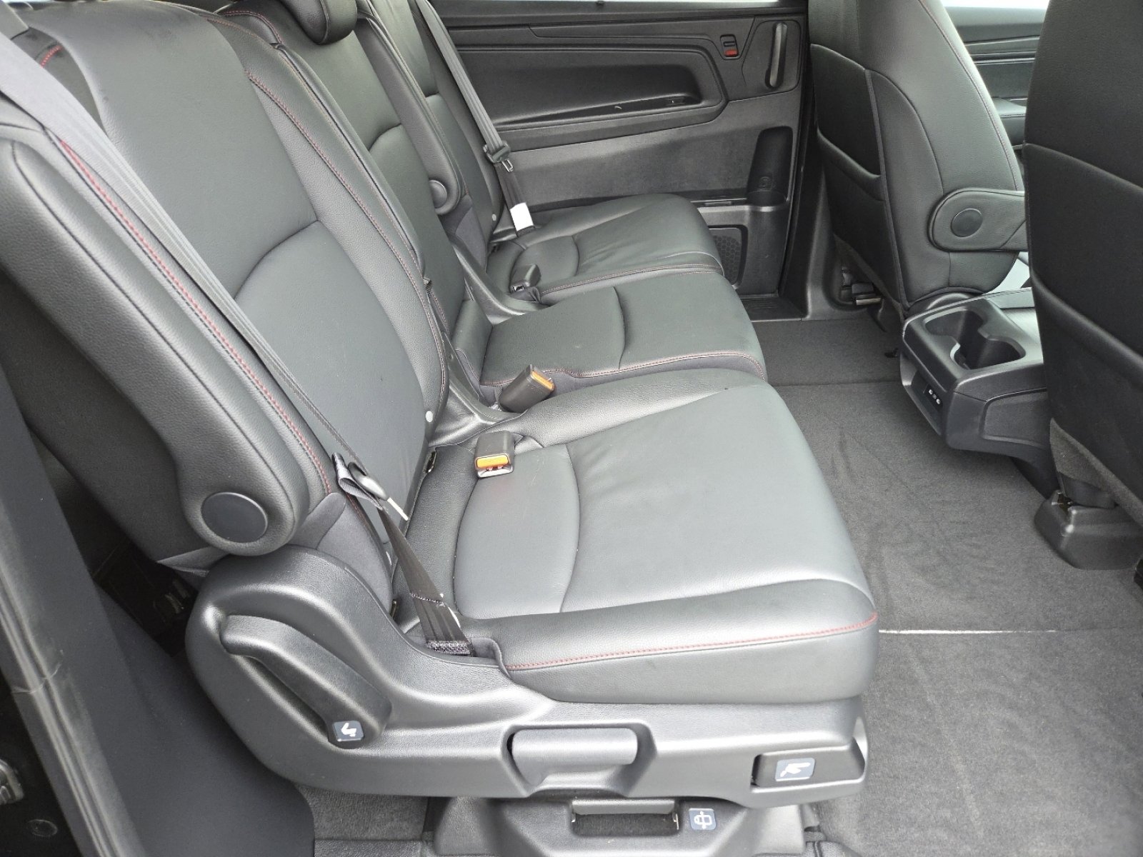Certified 2025 Honda Odyssey Sport-L image 24