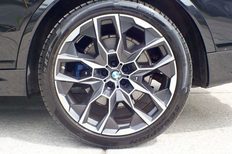 Used 2023 BMW X7 xDrive40i AWD/4WD image 63