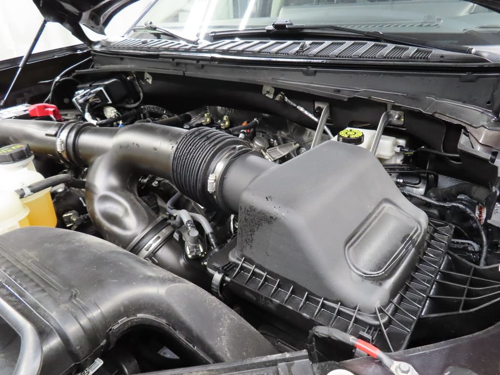 Used 2025 Ford Expedition Active AWD/4WD image 30