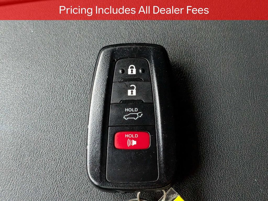 Certified 2020 Toyota Highlander LE AWD/4WD image 31