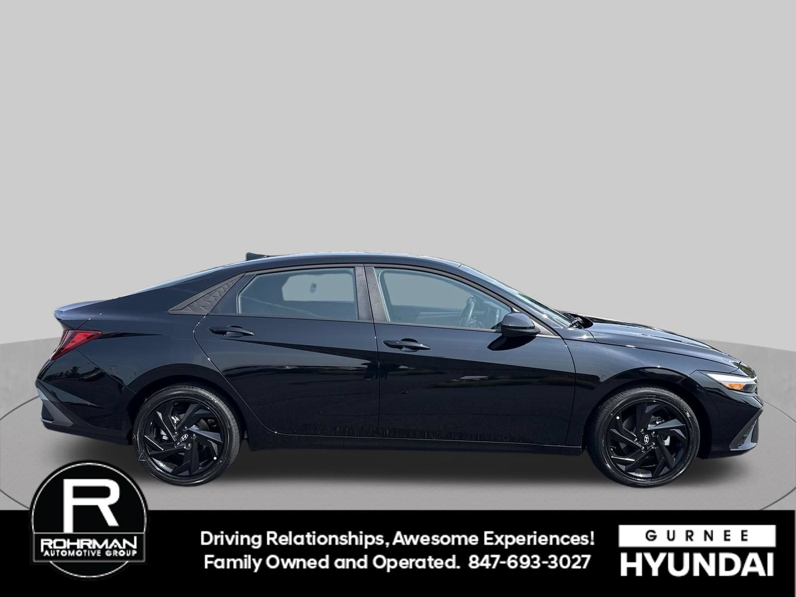 New 2026 Hyundai Elantra SEL Sport FWD image 11