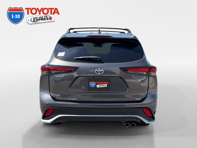 Certified 2024 Toyota Highlander XSE FWD image 4