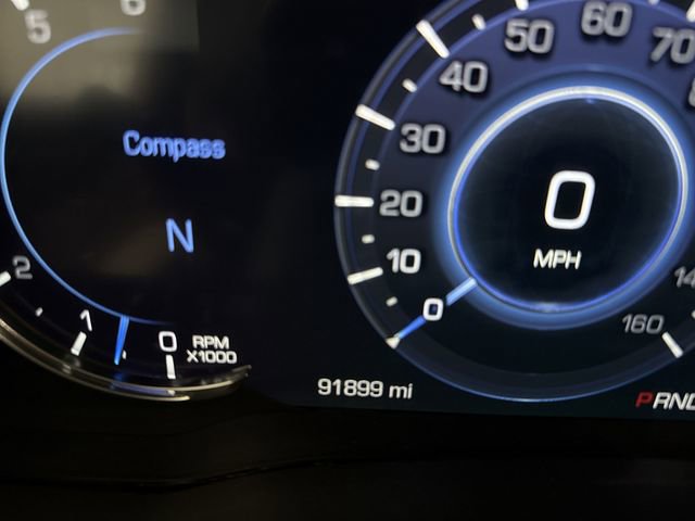 Used 2019 Cadillac Escalade ESV Luxury AWD/4WD image 6