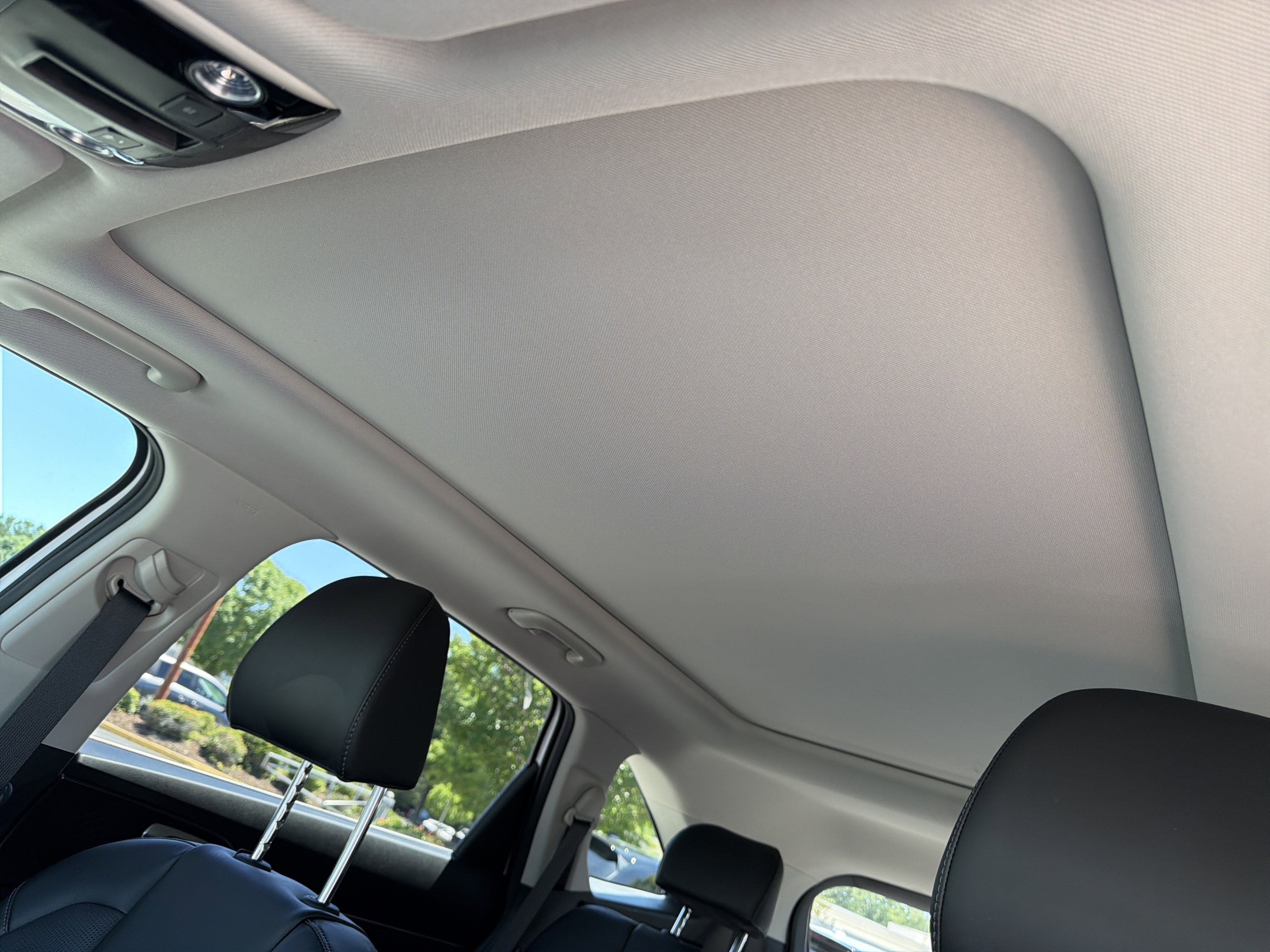 Used 2025 Kia Sorento EX w/ Panoramic Sunroof Package FWD image 16