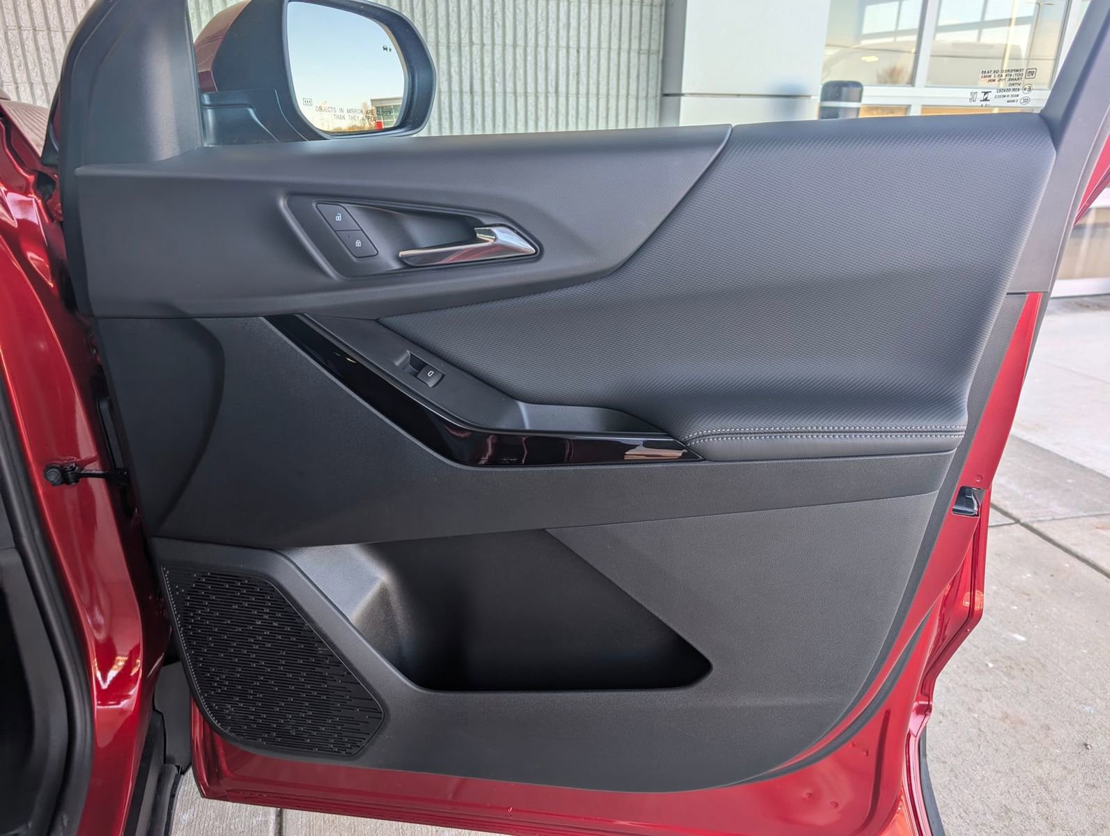 Certified 2026 Chevrolet Equinox LT w/ Convenience Package II image 35