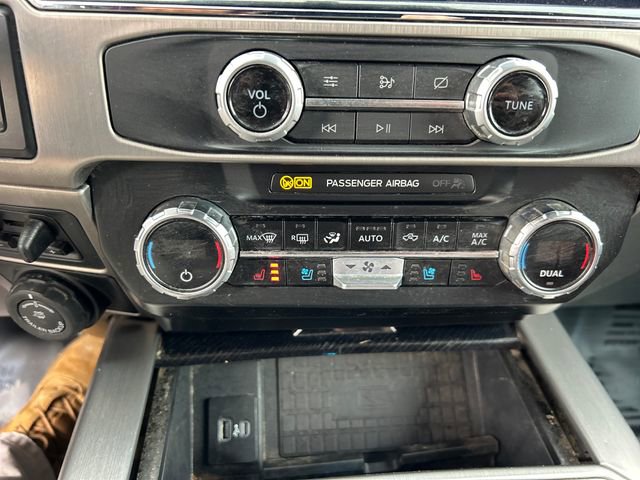 Used 2022 Ford F450 Platinum w/ FX4 Off-Road Package image 25