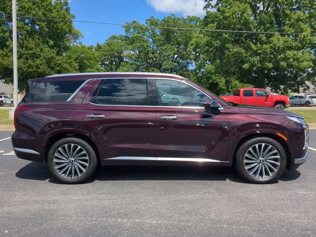 Used 2024 Hyundai Palisade Calligraphy AWD/4WD image 3