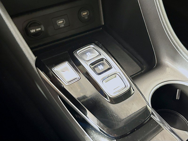 Used 2020 Hyundai Sonata SE FWD image 17