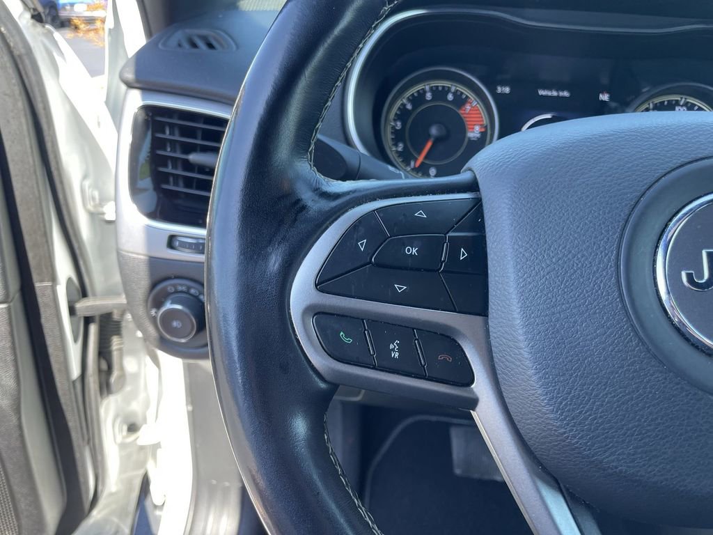 Used 2021 Jeep Cherokee Latitude Lux 80th Anniv w/ Quick Order Package 26U 80TH AWD/4WD image 17