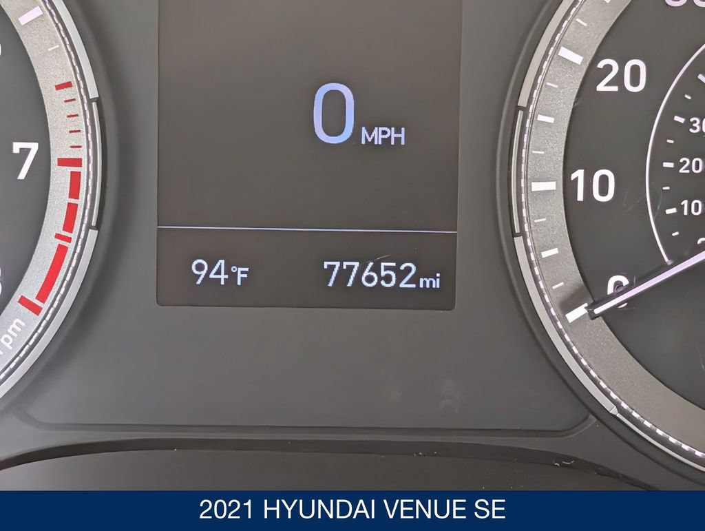 Certified 2021 Hyundai Venue SE FWD image 21
