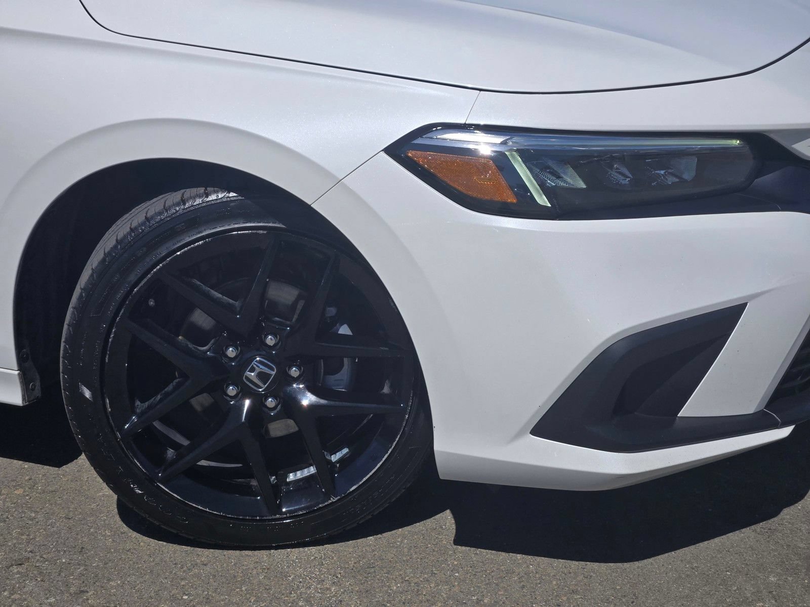 Used 2023 Honda Civic Sport image 9