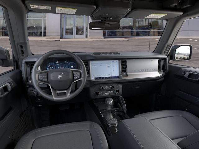 New 2026 Ford Bronco Outer Banks w/ Sasquatch Package AWD/4WD image 9