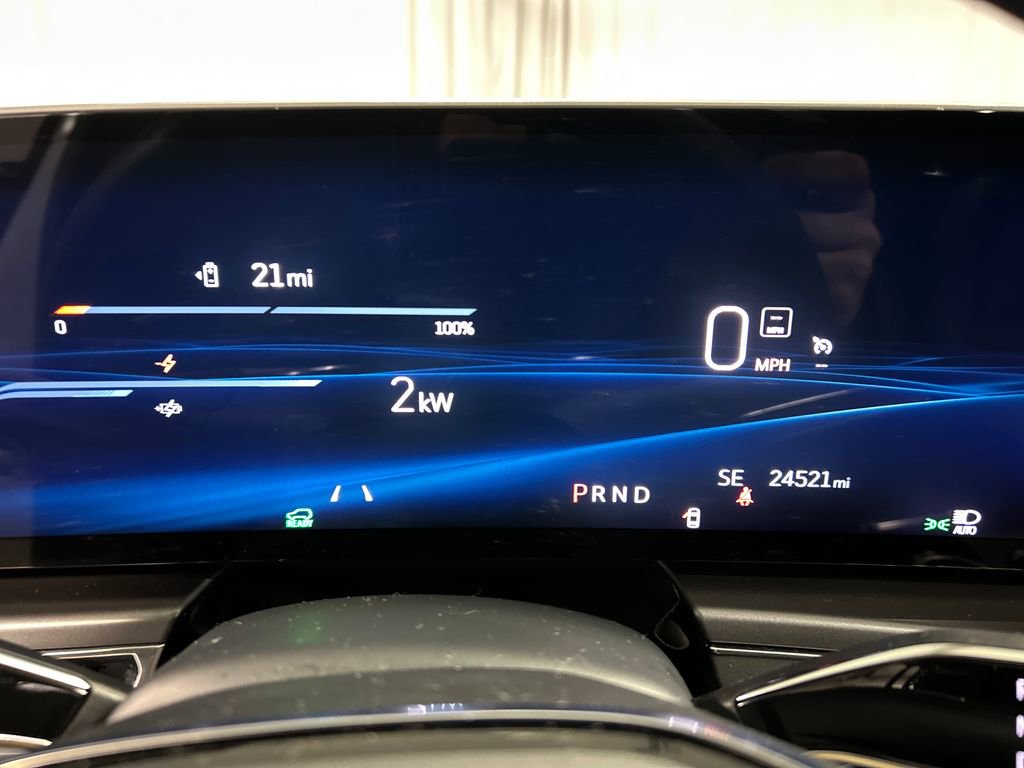 Used 2024 Cadillac Lyriq Tech image 16