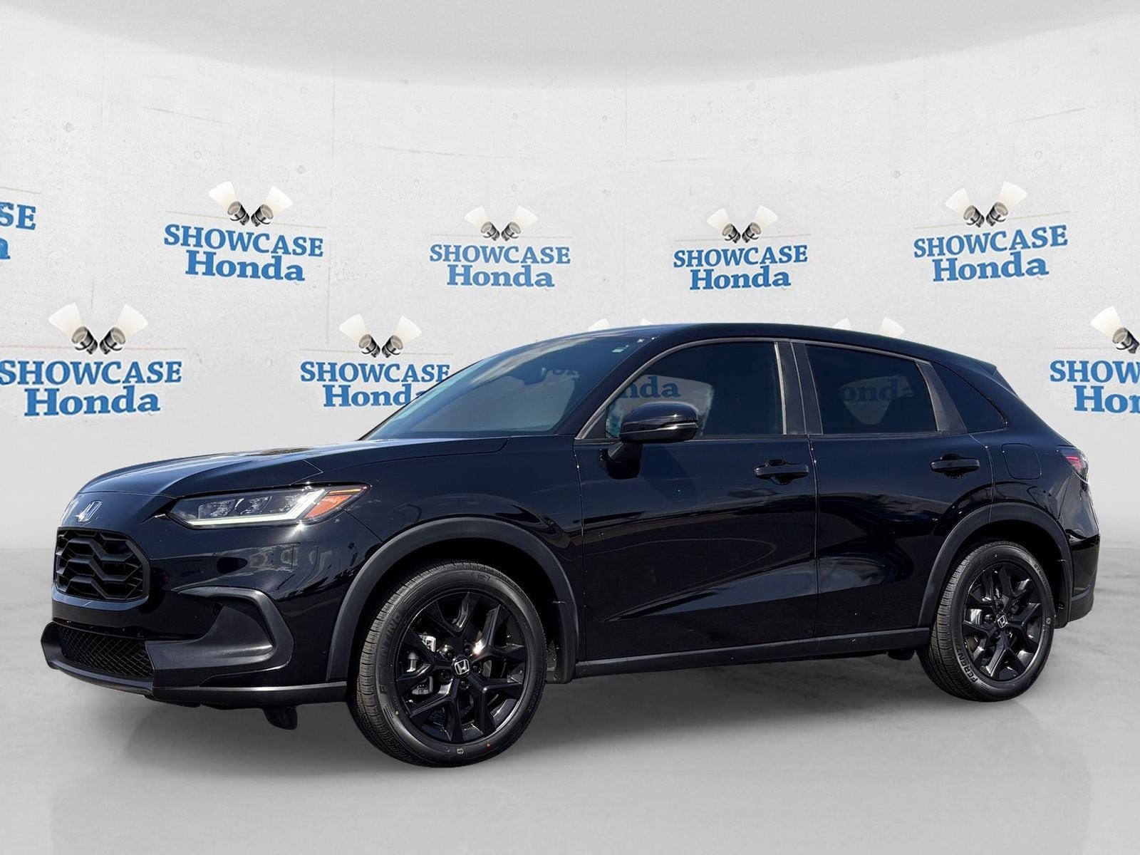 Used 2024 Honda HR-V Sport image 2