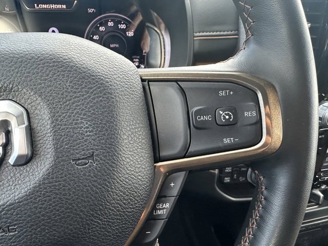 Used 2024 RAM 2500 Limited w/ Towing Technology Group image 16