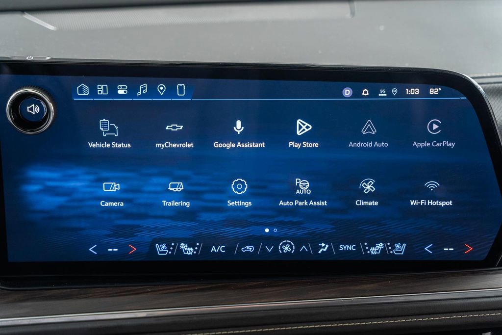 Used 2026 Chevrolet Suburban Premier image 26