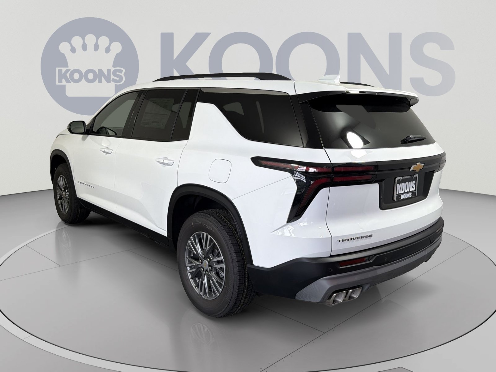 New 2026 Chevrolet Traverse LT FWD image 4