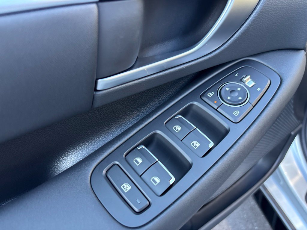 New 2026 Hyundai Sonata SEL FWD image 17