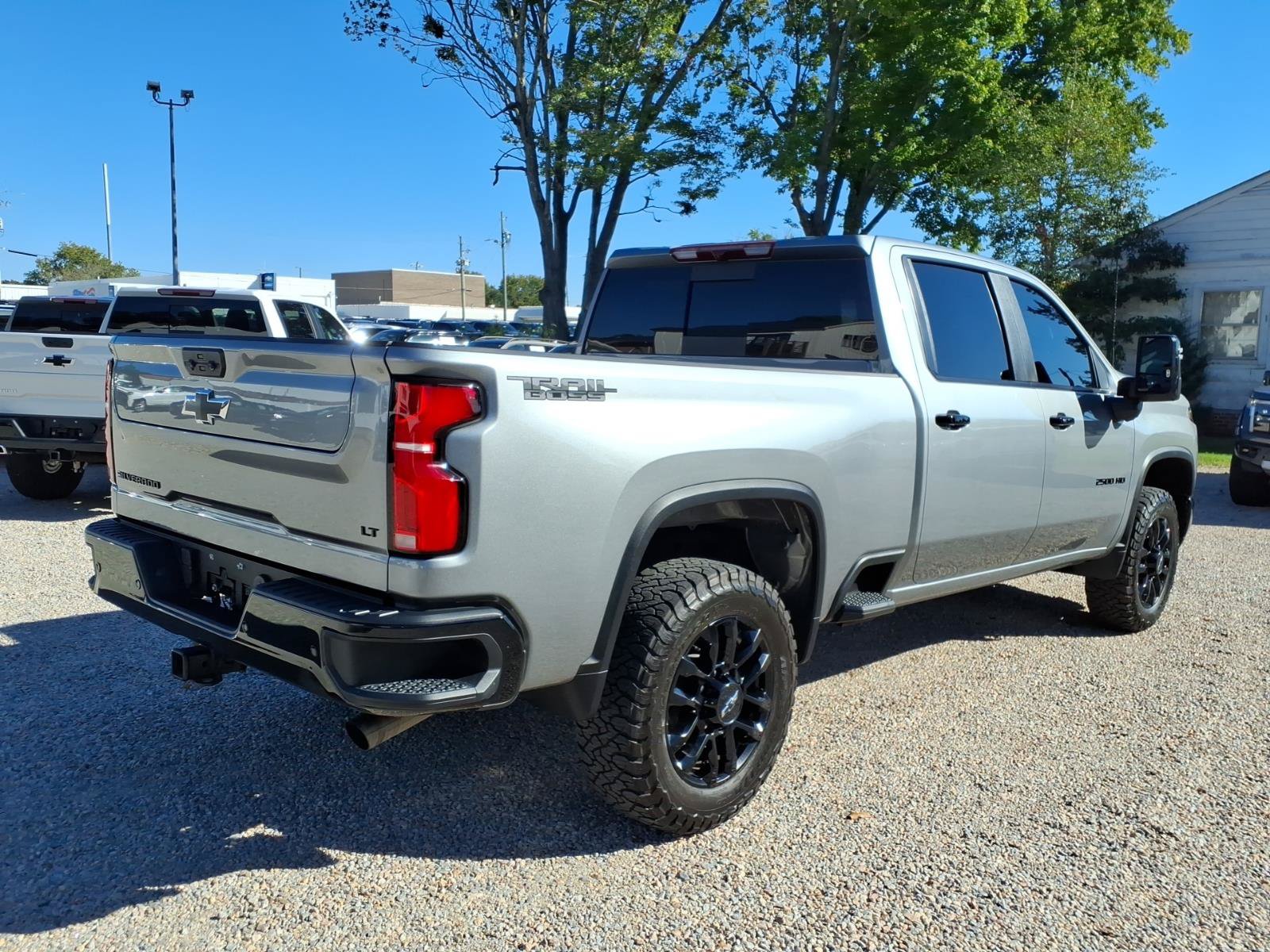 Used 2026 Chevrolet Silverado 2500 LT w/ Trail Boss Package AWD/4WD image 15