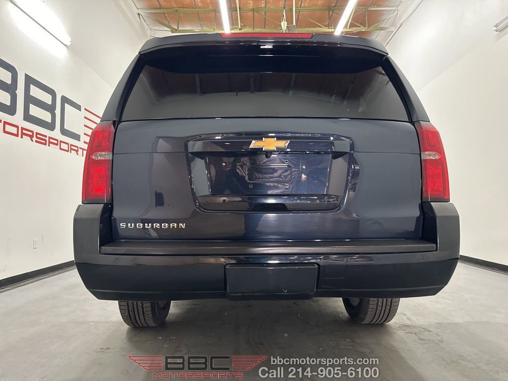Used 2019 Chevrolet Suburban LT image 12