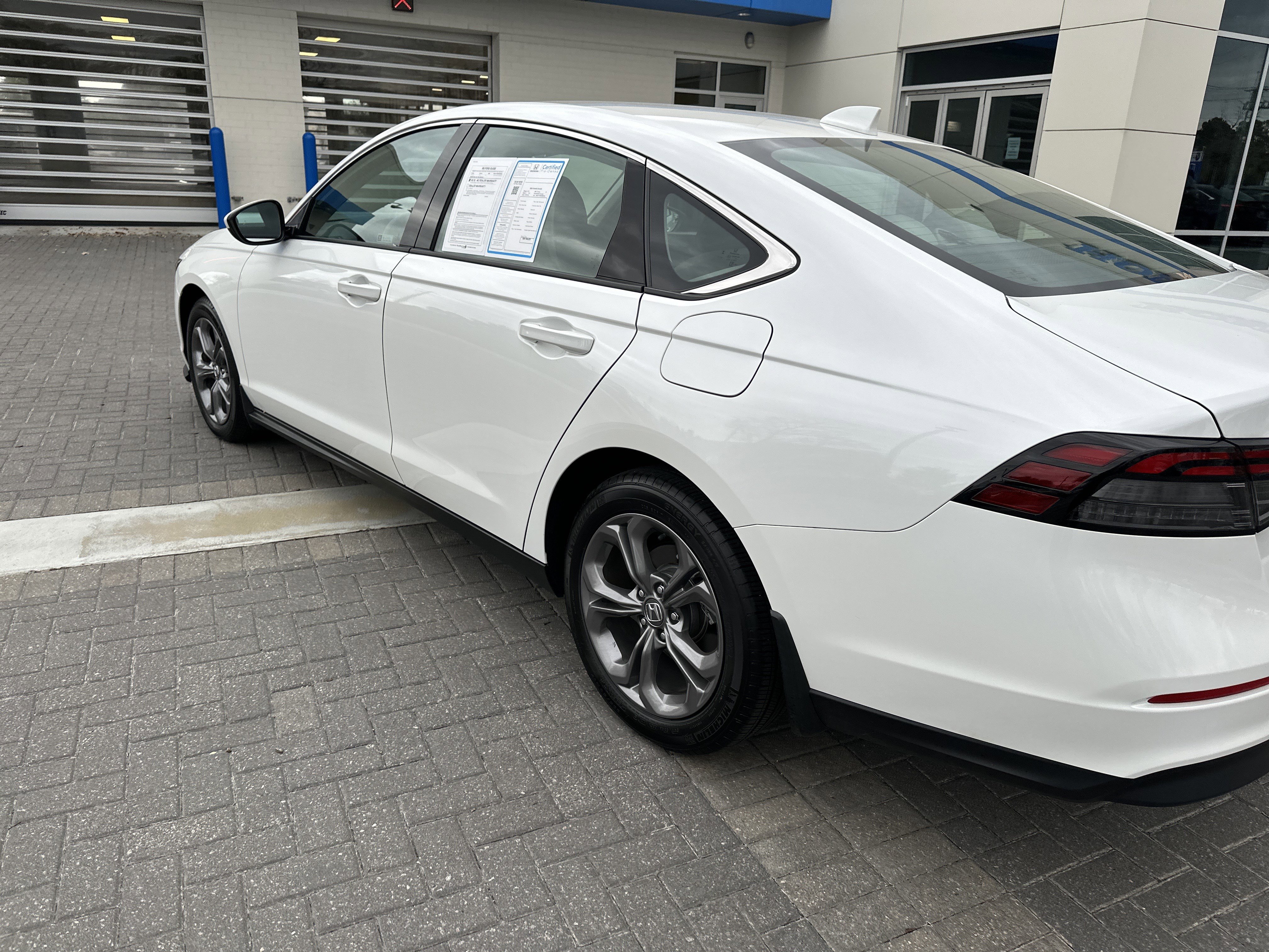 Certified 2024 Honda Accord EX image 15