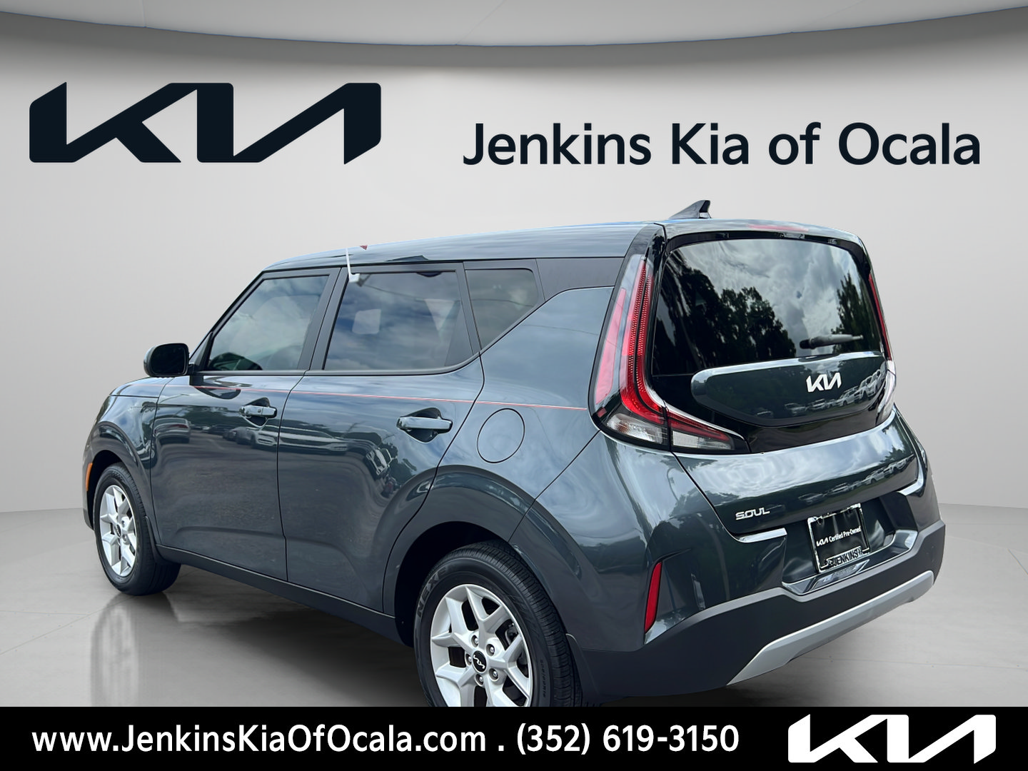 Certified 2025 Kia Soul S FWD image 5