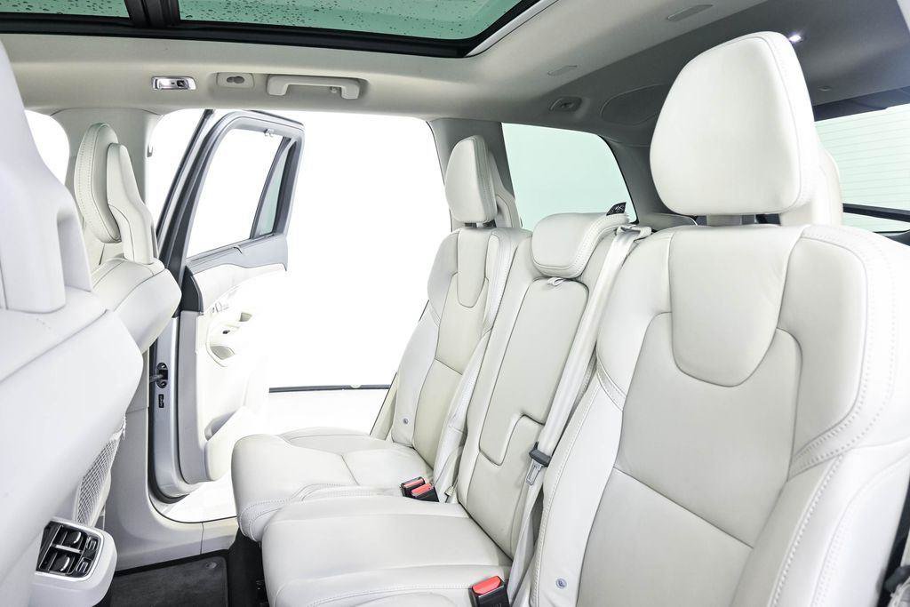 Certified 2022 Volvo XC90 T6 Inscription AWD/4WD image 22
