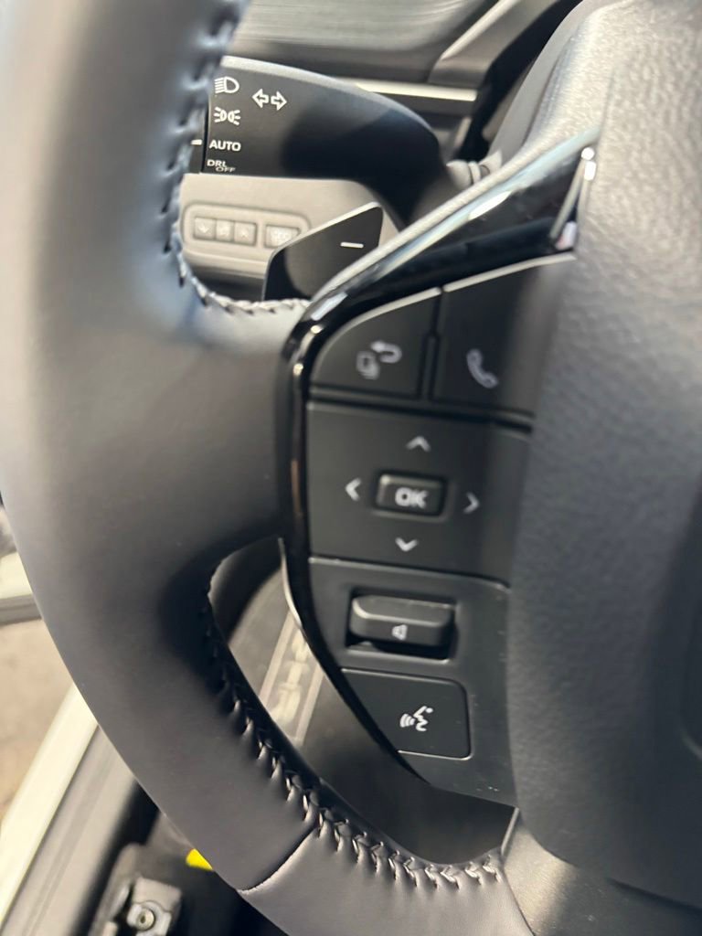 New 2026 Toyota C-HR AWD/4WD image 43