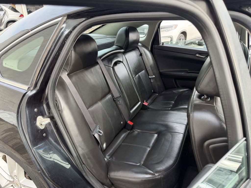 Used 2012 Chevrolet Impala LTZ image 14