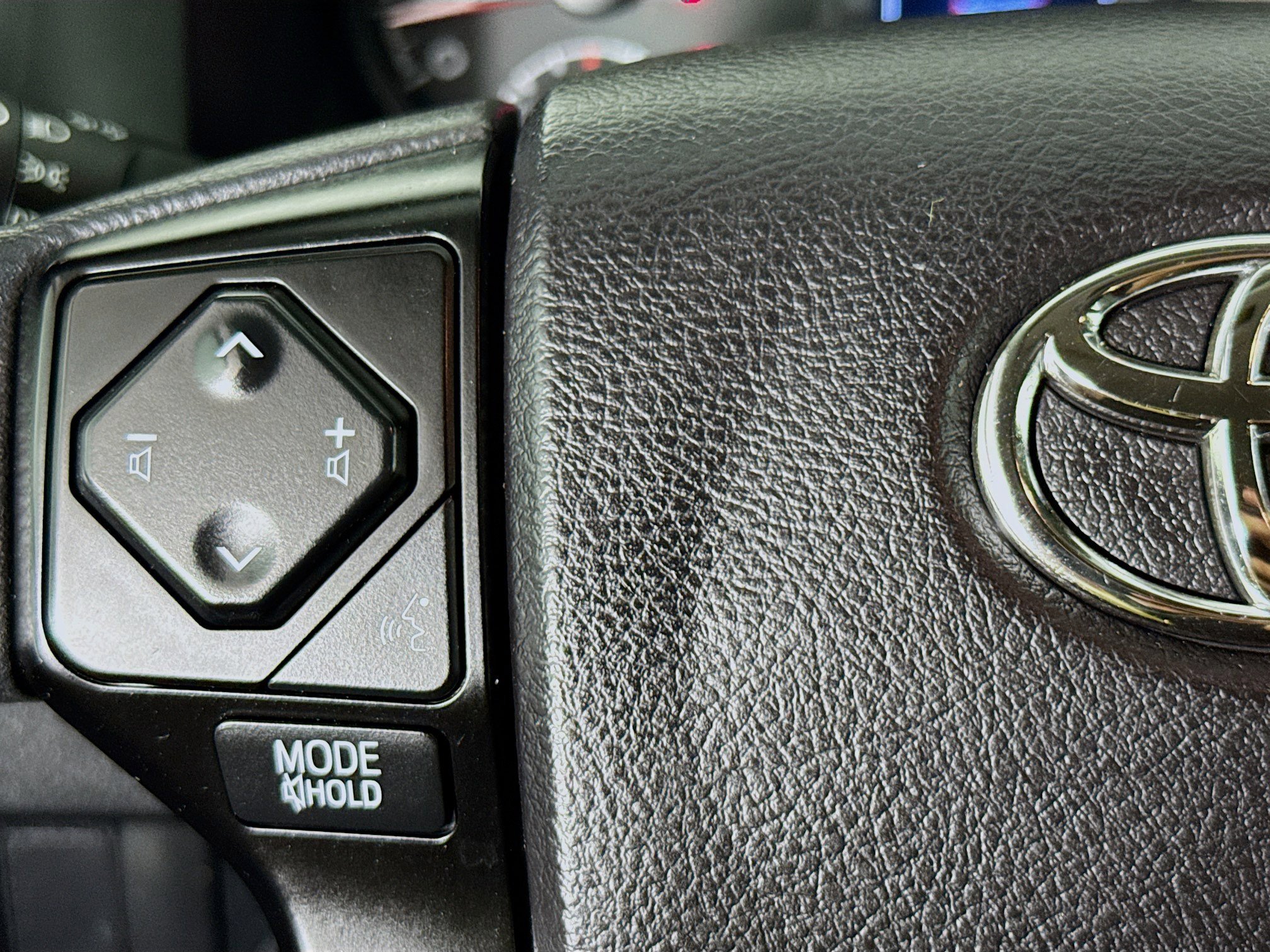 Used 2021 Toyota Tacoma SR image 13