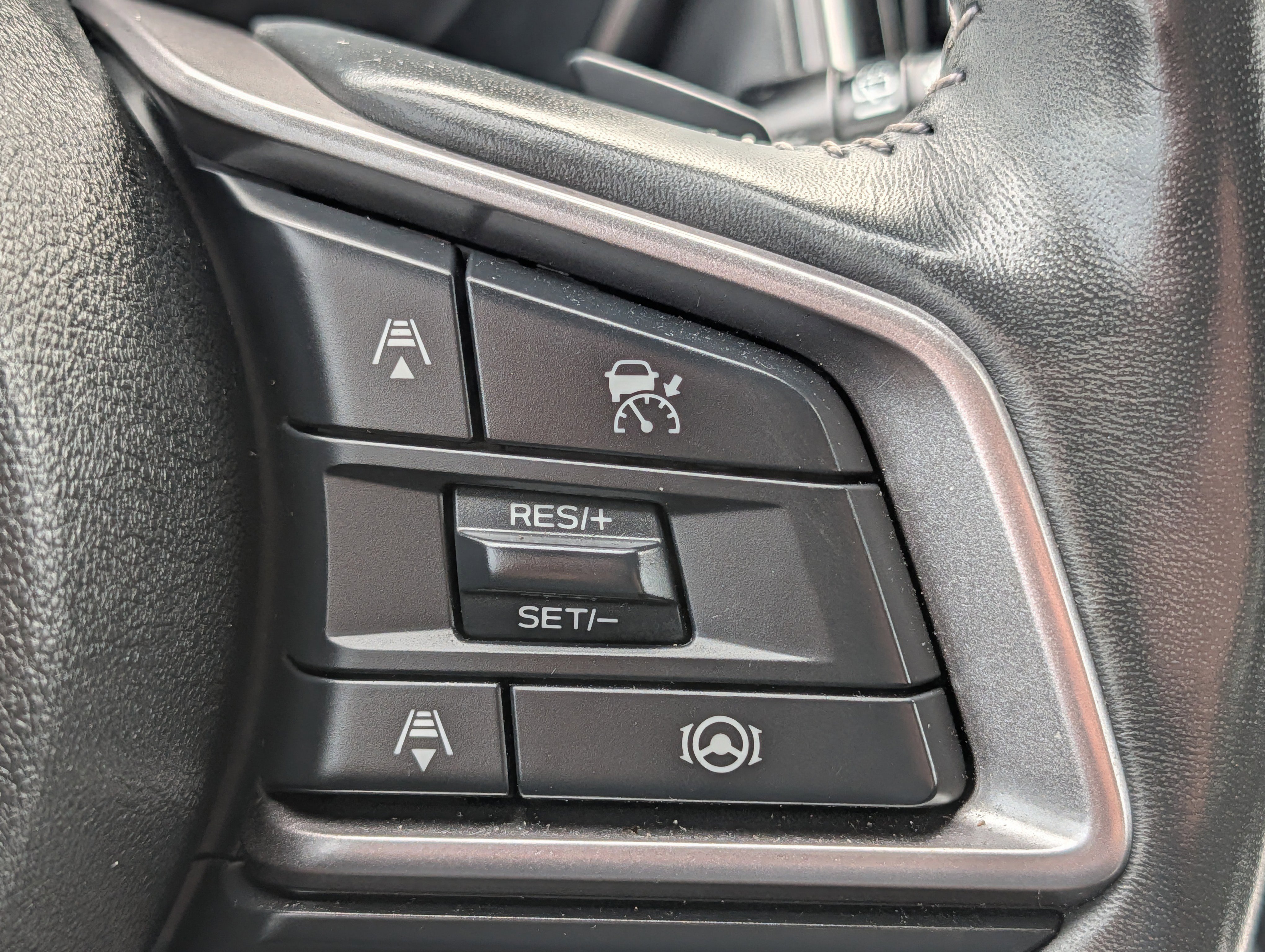 Used 2023 Subaru Outback Touring XT AWD/4WD image 30