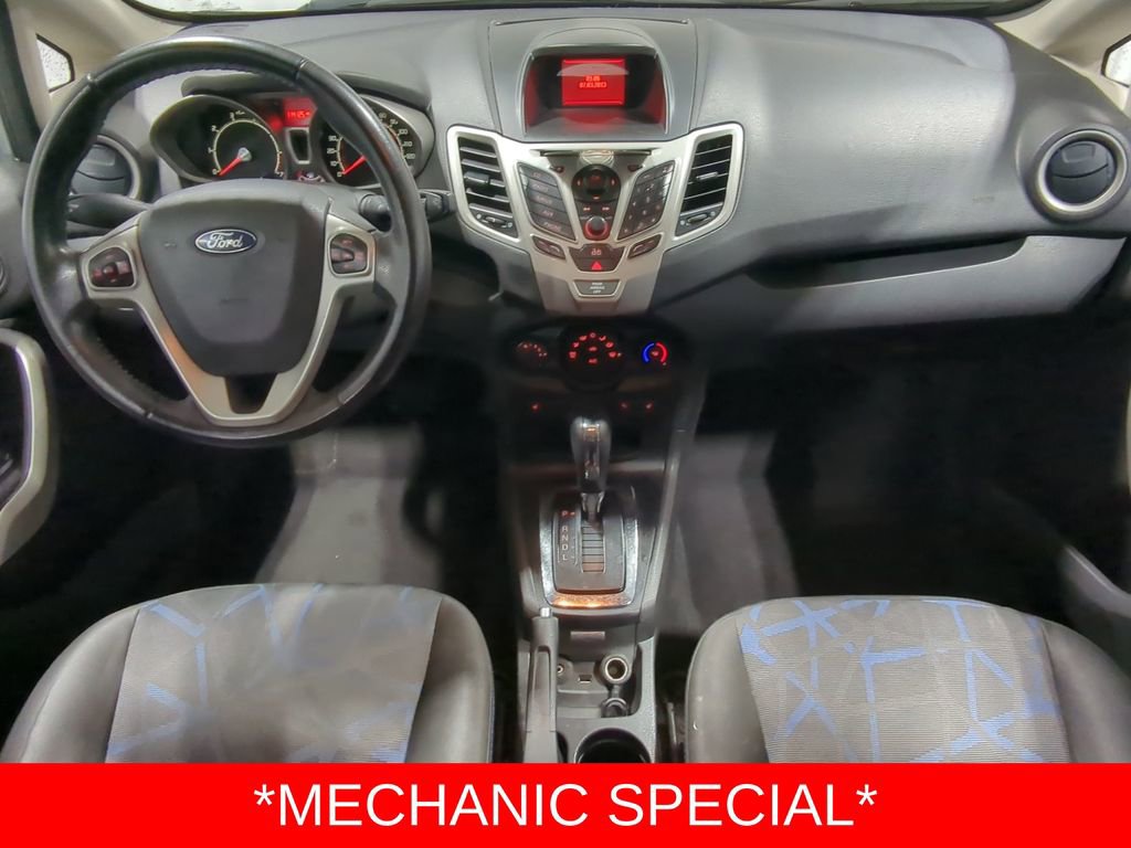 Used 2013 Ford Fiesta SE image 23