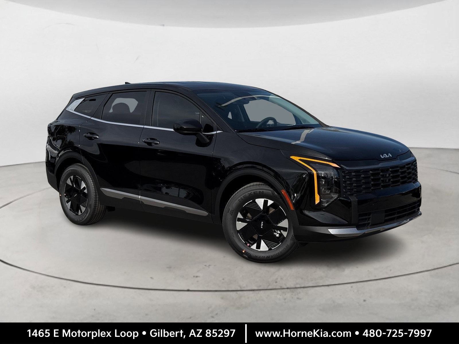 New 2026 Kia Sportage LX FWD image 1