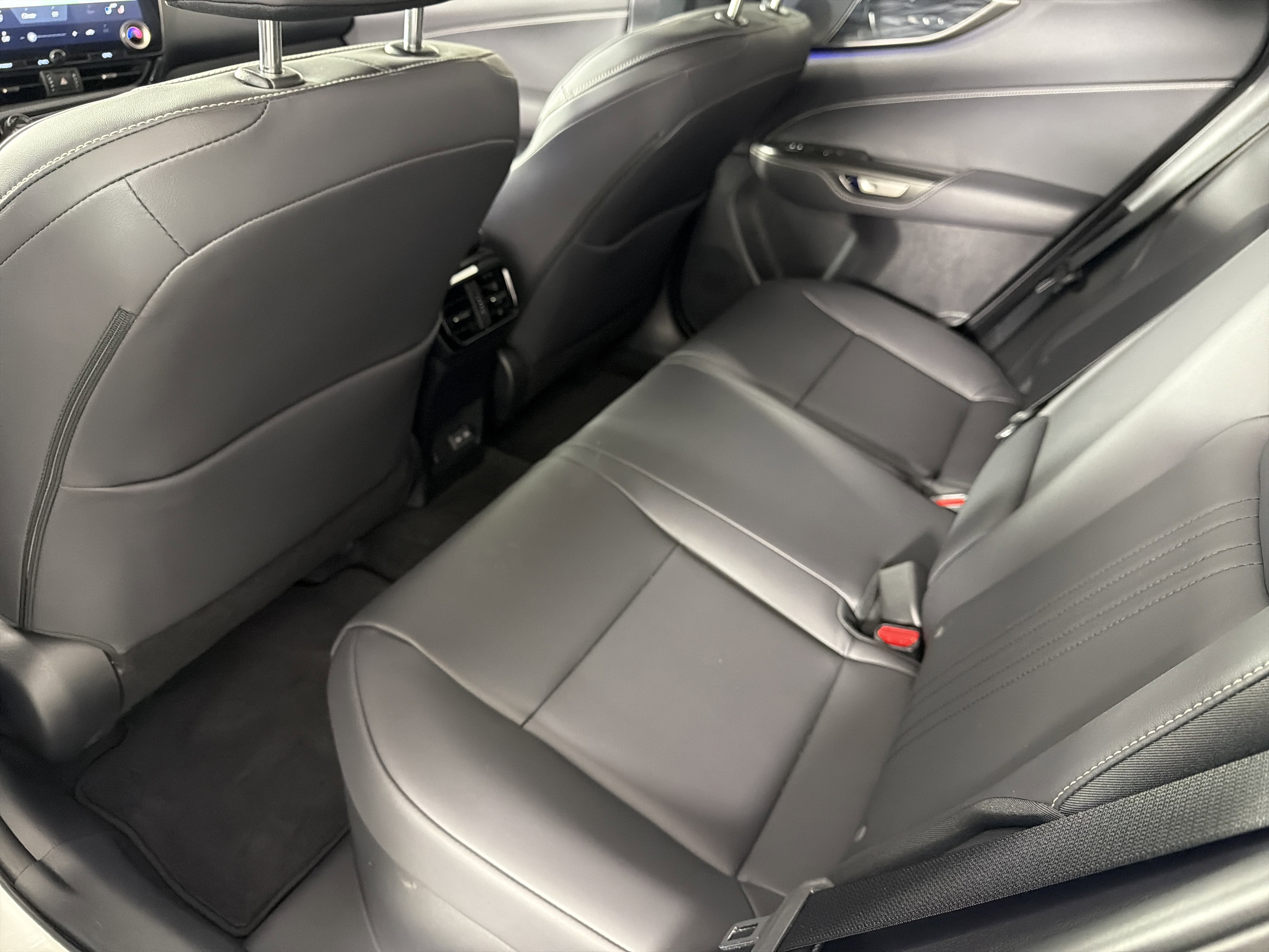 Certified 2025 Lexus NX 350h AWD w/ Accessory Package (2T) image 19