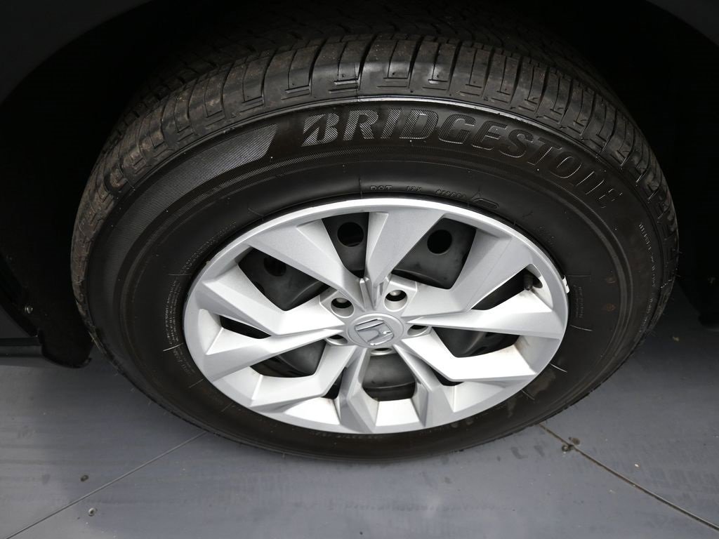 Certified 2025 Honda CR-V LX image 14