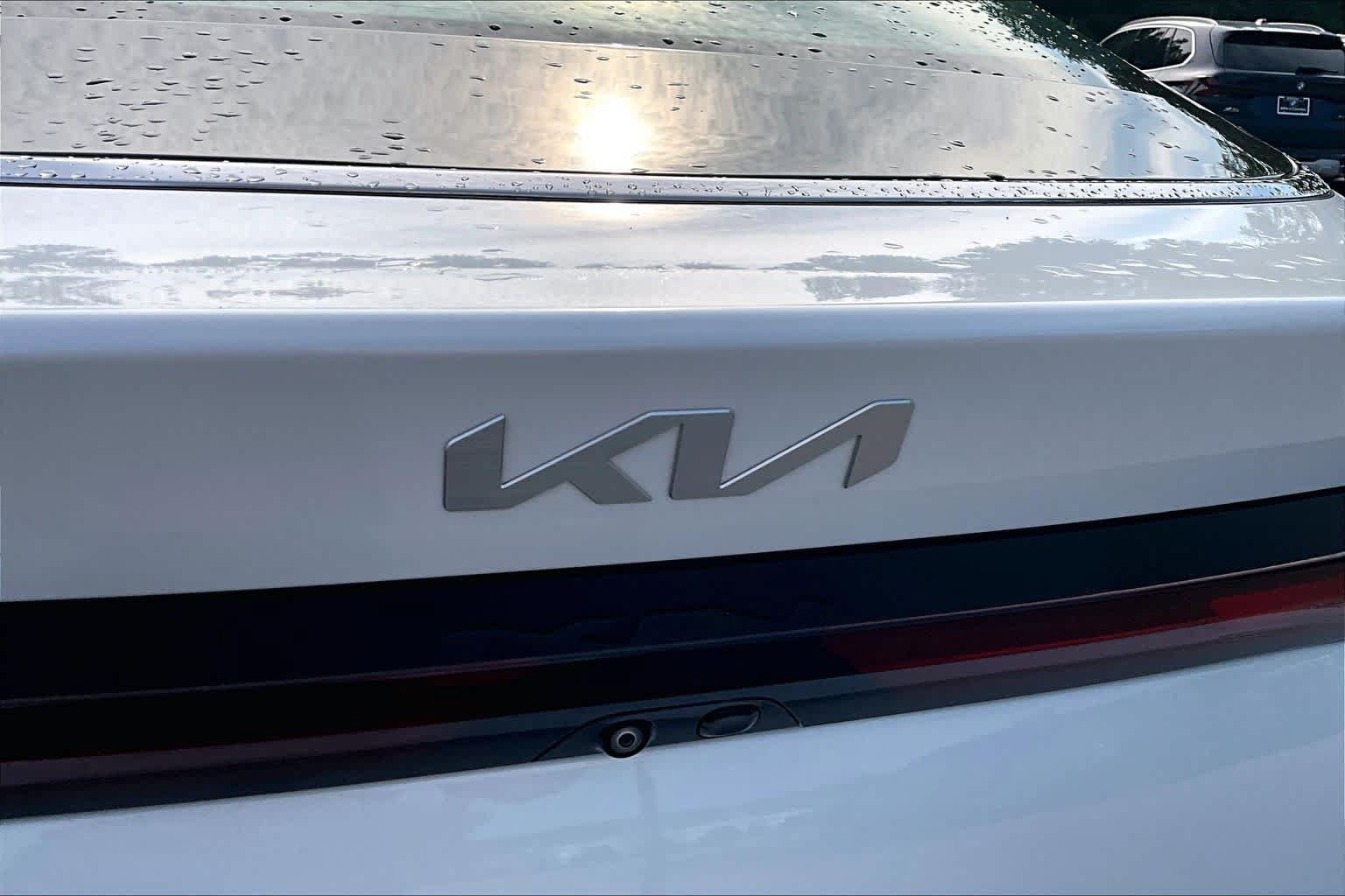 Used 2025 Kia K5 GT FWD image 32
