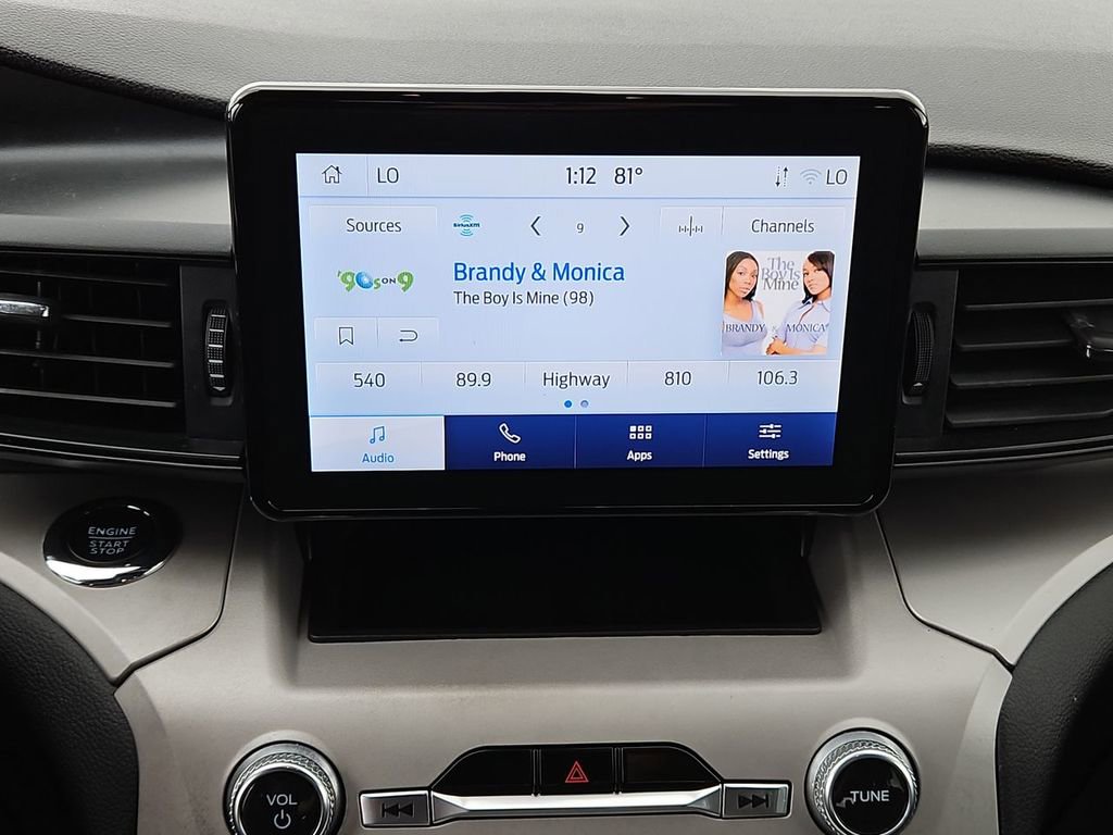 Used 2023 Ford Explorer XLT image 19