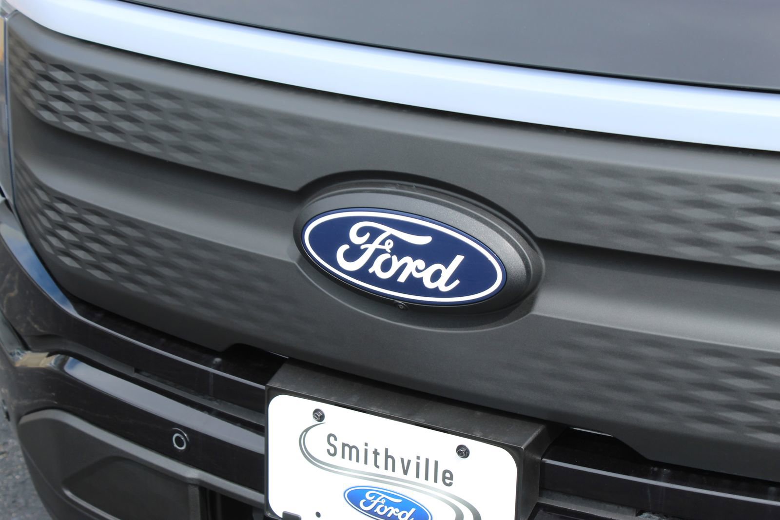 New 2025 Ford F150 Lightning Flash image 9