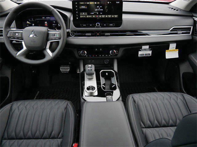 New 2026 Mitsubishi Outlander SEL AWD/4WD image 7