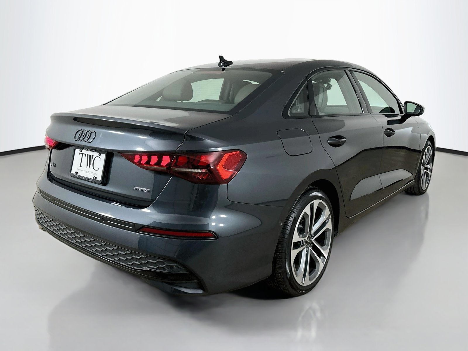 Used 2025 Audi A3 2.0T Premium w/ Black Optic Package AWD/4WD image 5