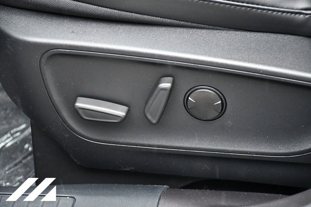 New 2024 Ford Escape Base image 28