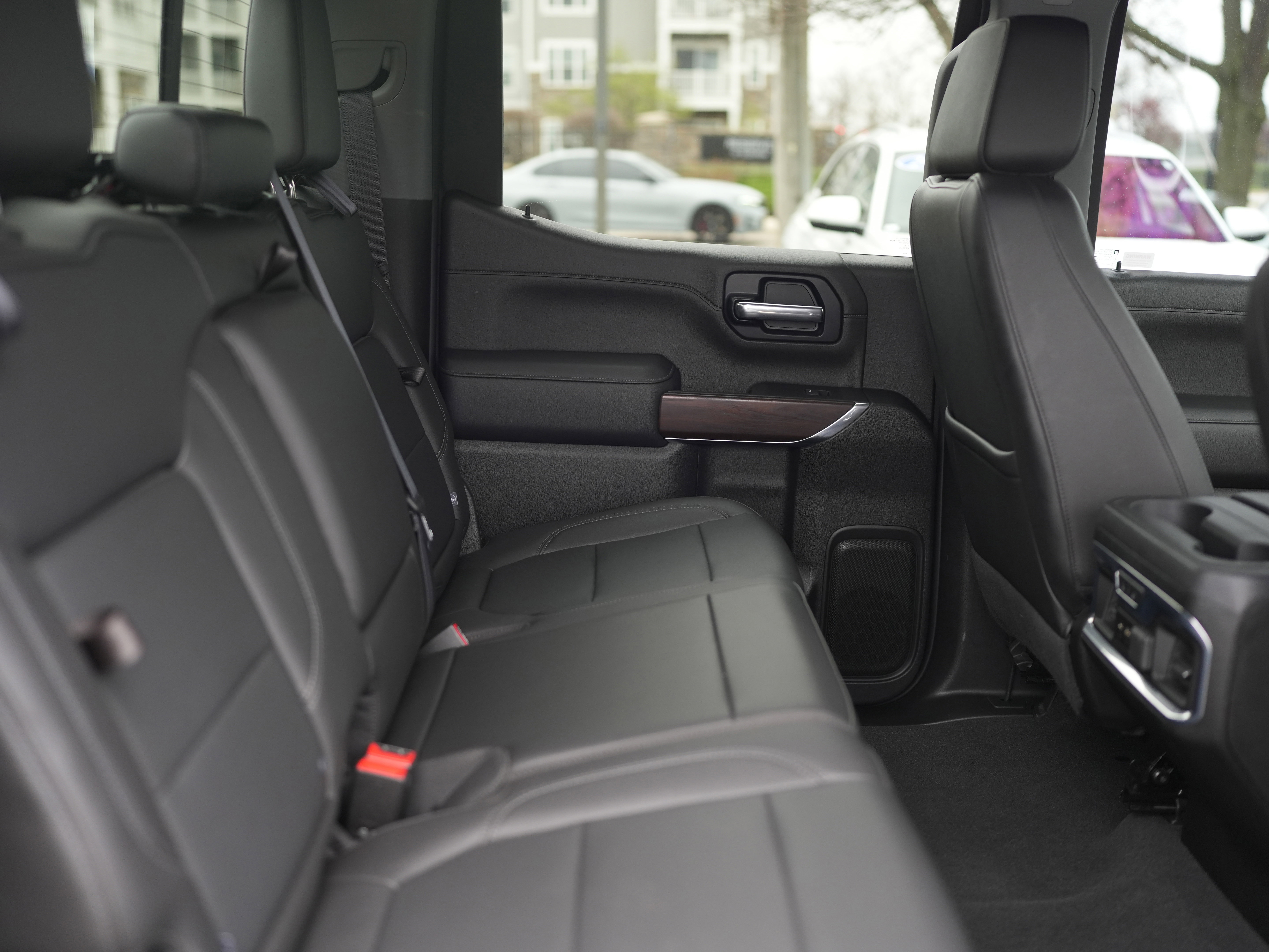 Used 2020 GMC Sierra 1500 SLT w/ SLT Premium Package image 24