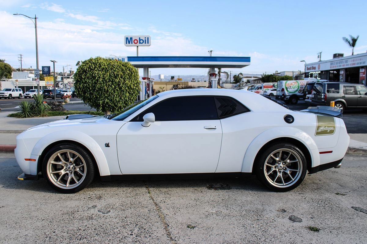 Used 2023 Dodge Challenger R/T Scat Pack RWD image 2