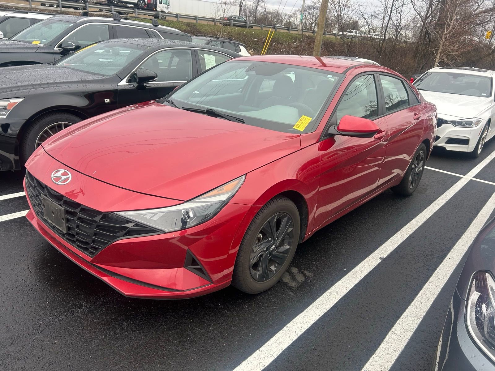 Used 2021 Hyundai Elantra Blue image 3