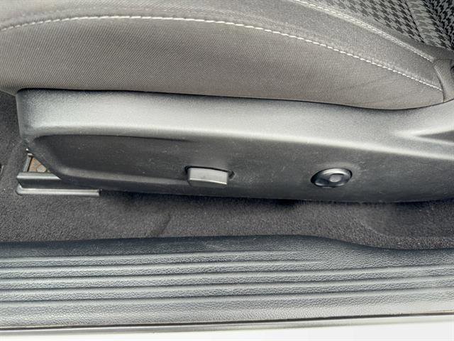 Used 2021 Dodge Challenger GT image 14