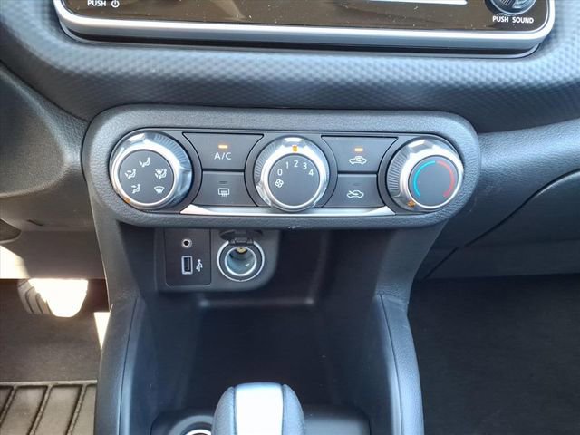 New 2025 Nissan Kicks Play S image 13