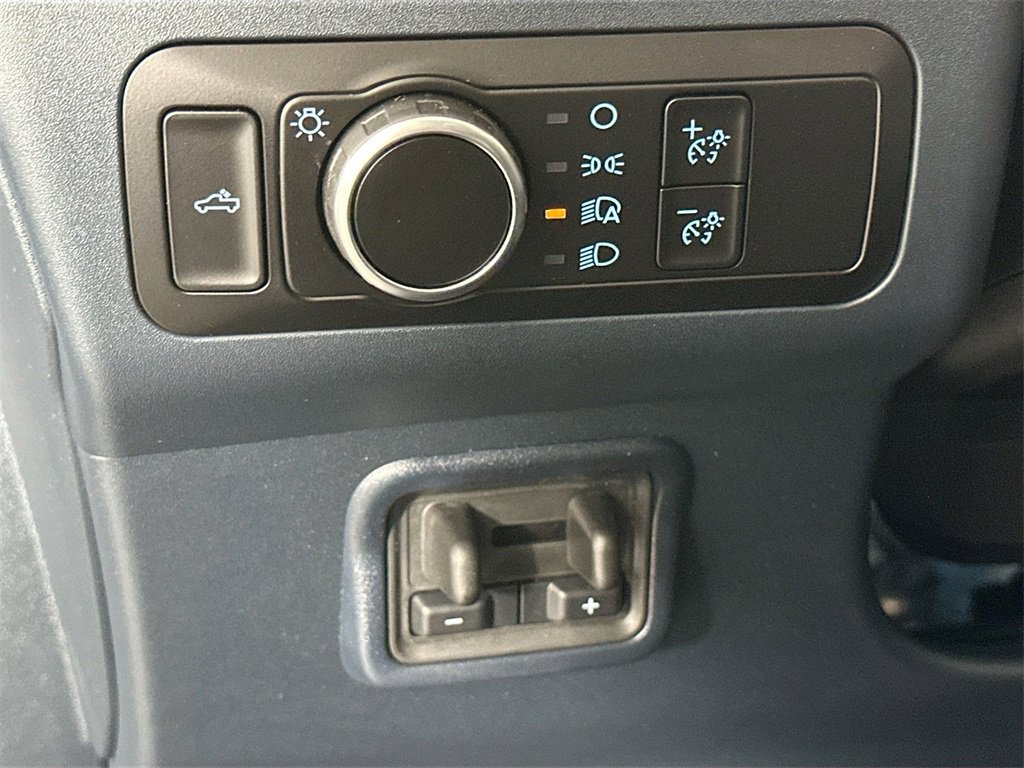 New 2025 Ford Maverick Lariat w/ Black Appearance Package image 10